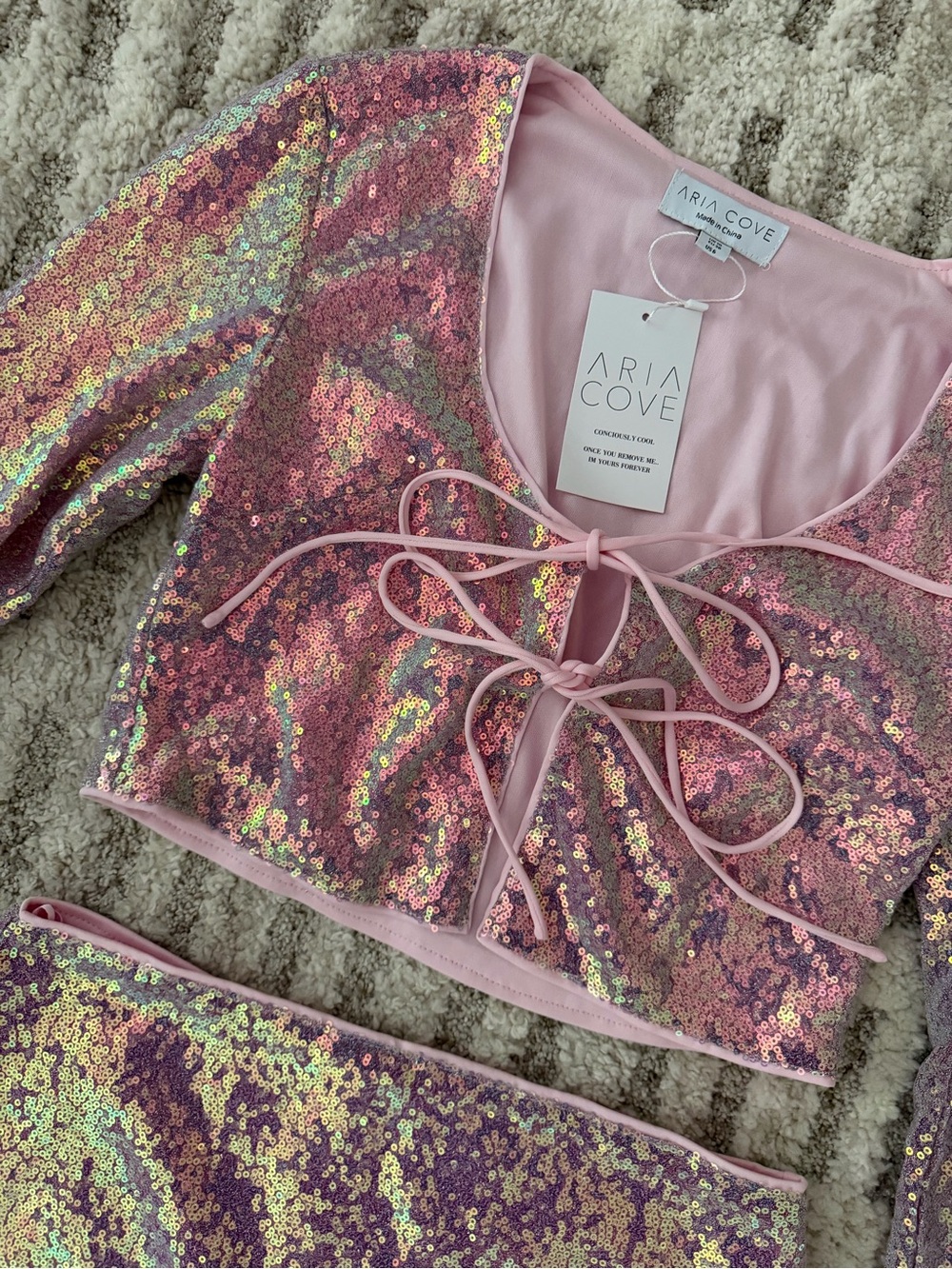 Iridescent Sequin Tie-Front Crop Top and Mini Skirt Set - Picture 4 of 5